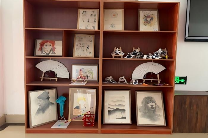 1762334895962074646.jpg 动画专业作品1(1).jpg