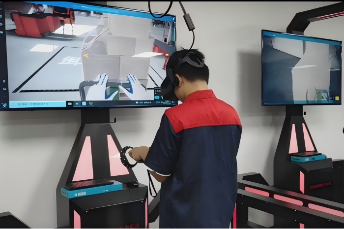 1762394703889055463.png VR操作(1)(1).png